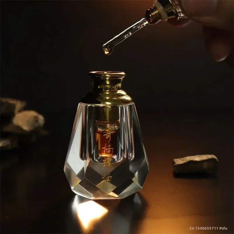 2ml/箱 リッチウード沈香オイル 長持ちするウッディな香り - Candle Making Fat のレビューと価格