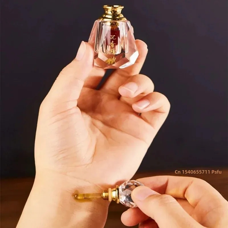 2ml/箱 リッチウード沈香オイル 長持ちするウッディな香り - Candle Making Fat のレビューと価格